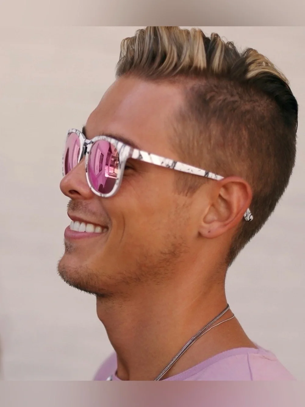 Blenders Eyewear Alumni Queen Sunglasses (Marble/Pink Mirror)